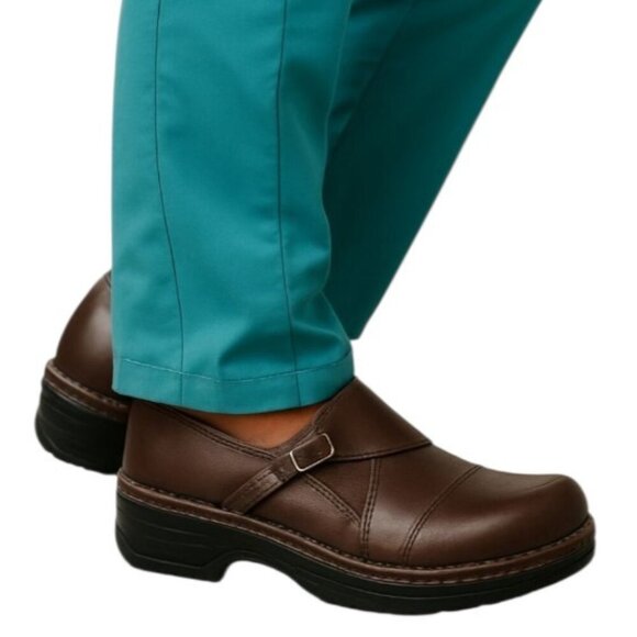Klogs Clogs Women's Brown Uniform Work Shoes 11 Buckle Slip Resistant Nurse - Picture 1 of 10
